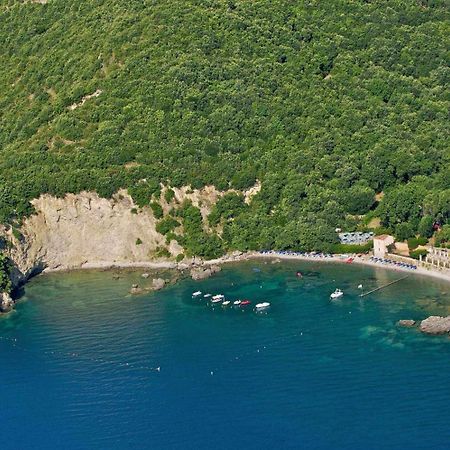 La Francesca Sud Un Villaggio"Glamping" Scario Bagian luar foto