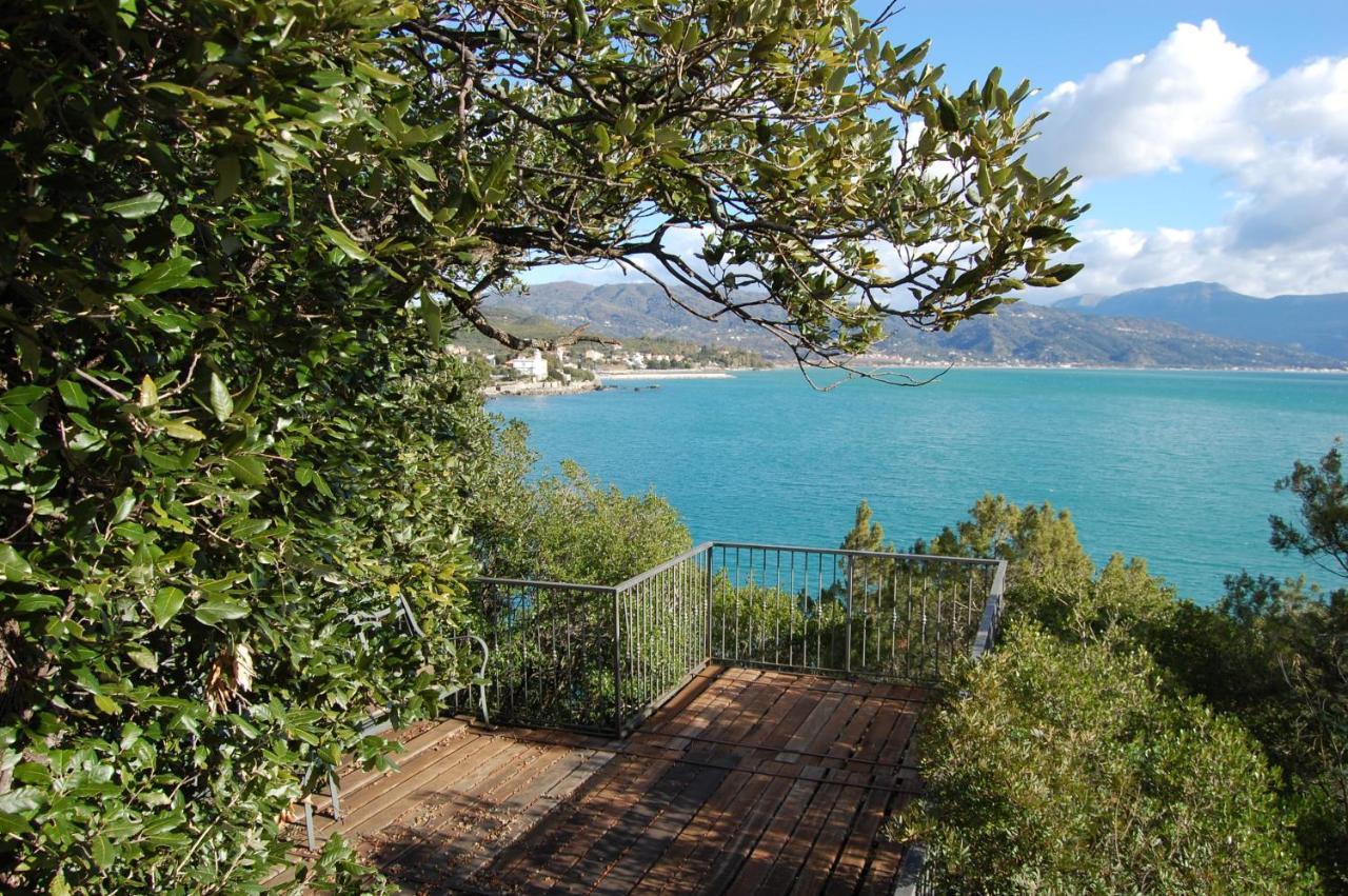 La Francesca Sud Un Villaggio"Glamping" Scario Bagian luar foto