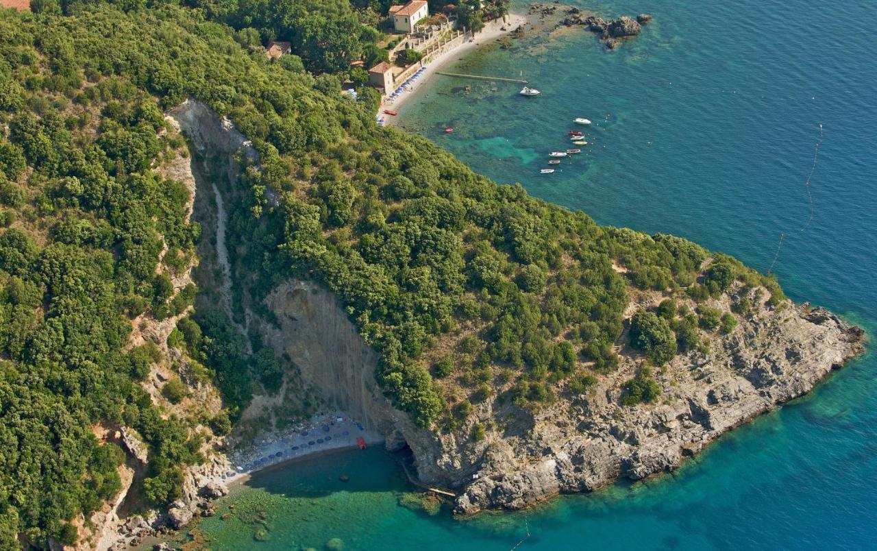 La Francesca Sud Un Villaggio"Glamping" Scario Bagian luar foto
